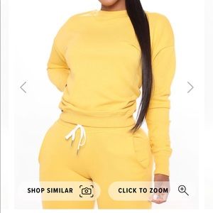 Yellow matching set from Fashion Nova size small